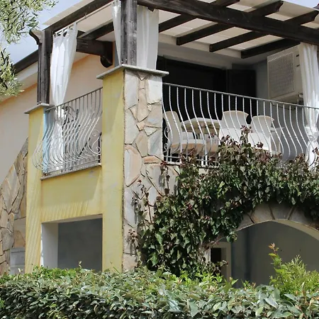 Terme Di Casteldoria * Santa María